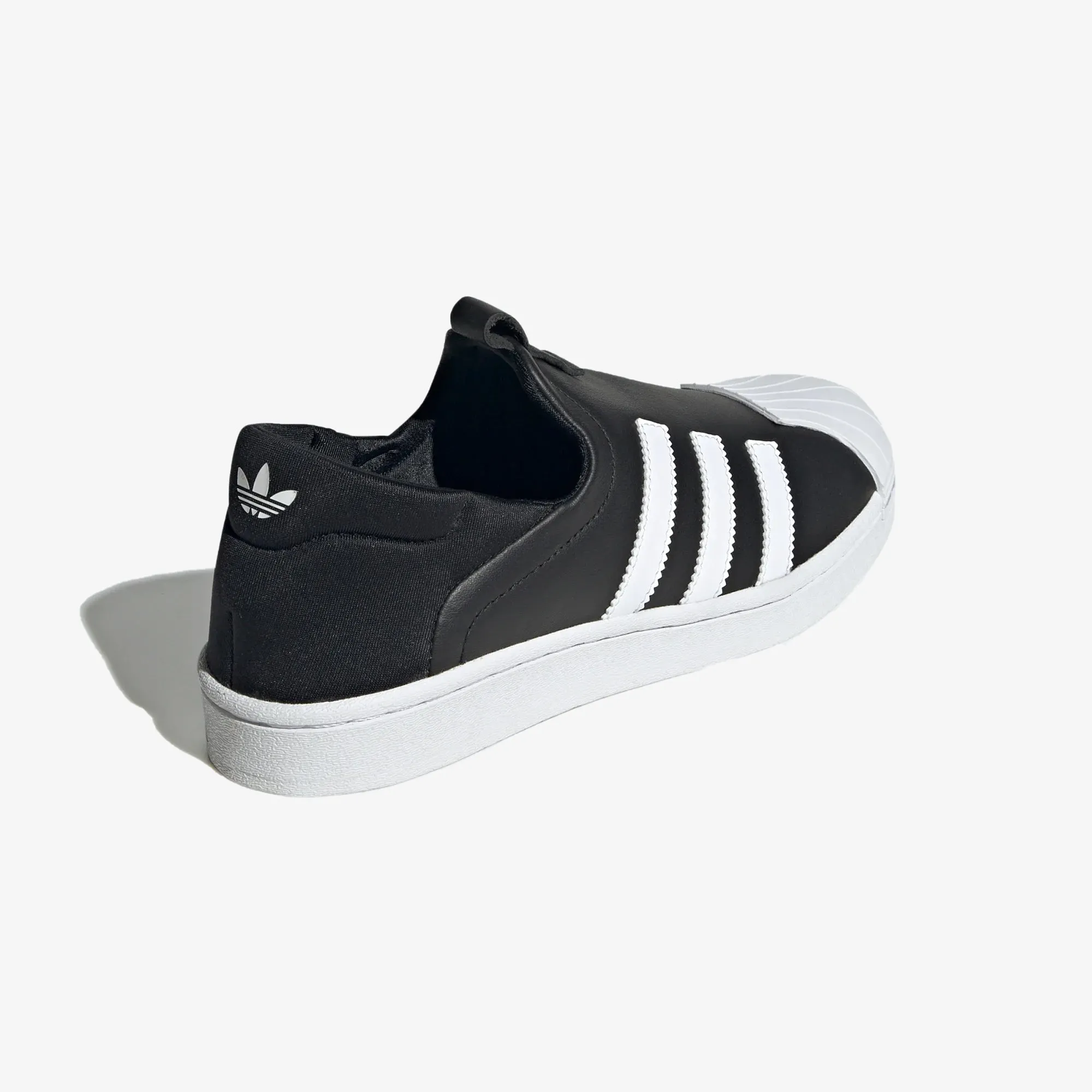 Adidas Originals | SUPERSTAR SLIP-ON  { CORE BLACK/CLOUD WHITE