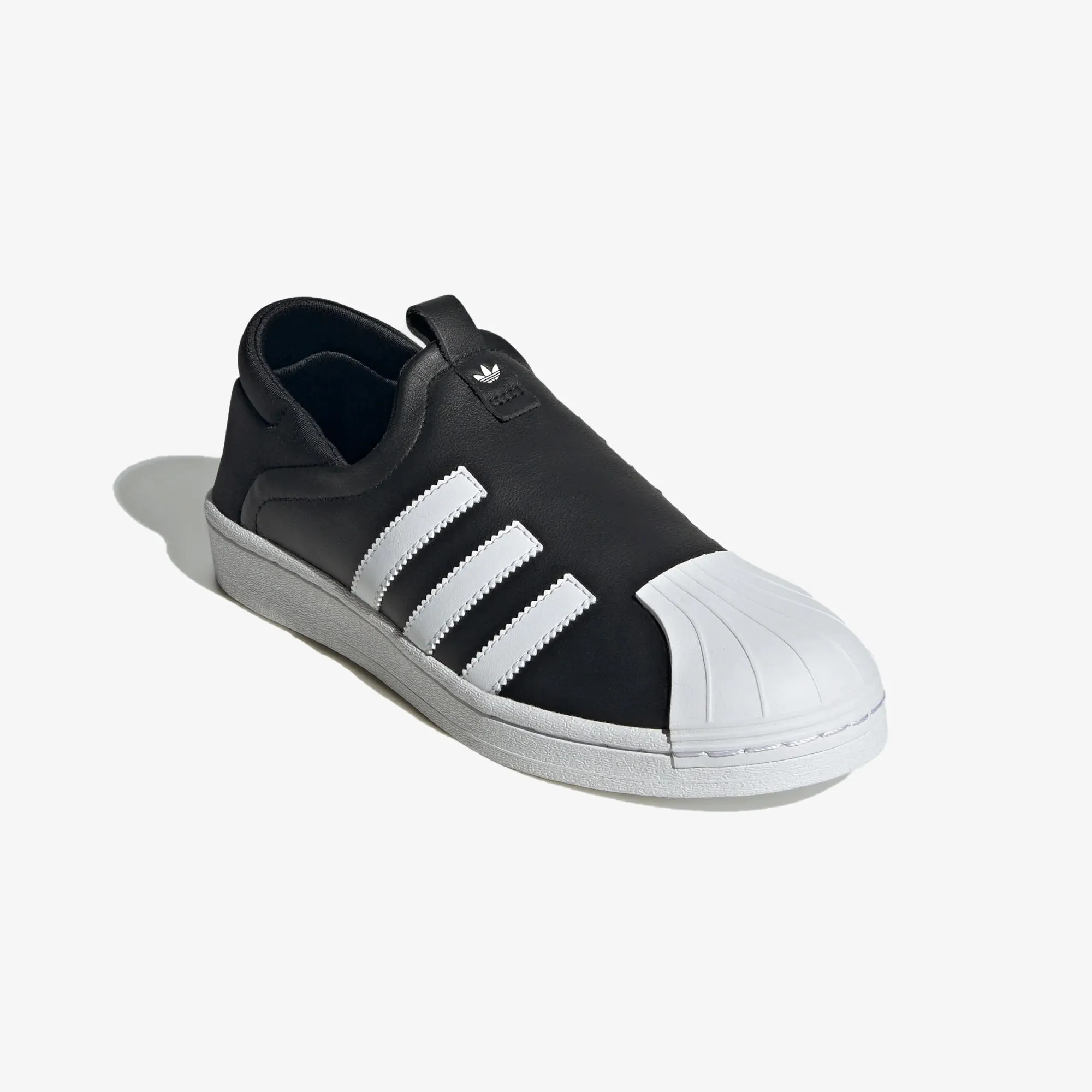 Adidas Originals | SUPERSTAR SLIP-ON  { CORE BLACK/CLOUD WHITE