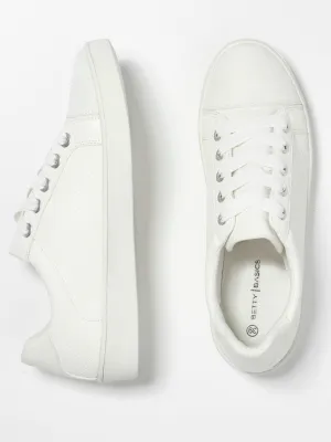 Adventure Sneaker | Pearl
