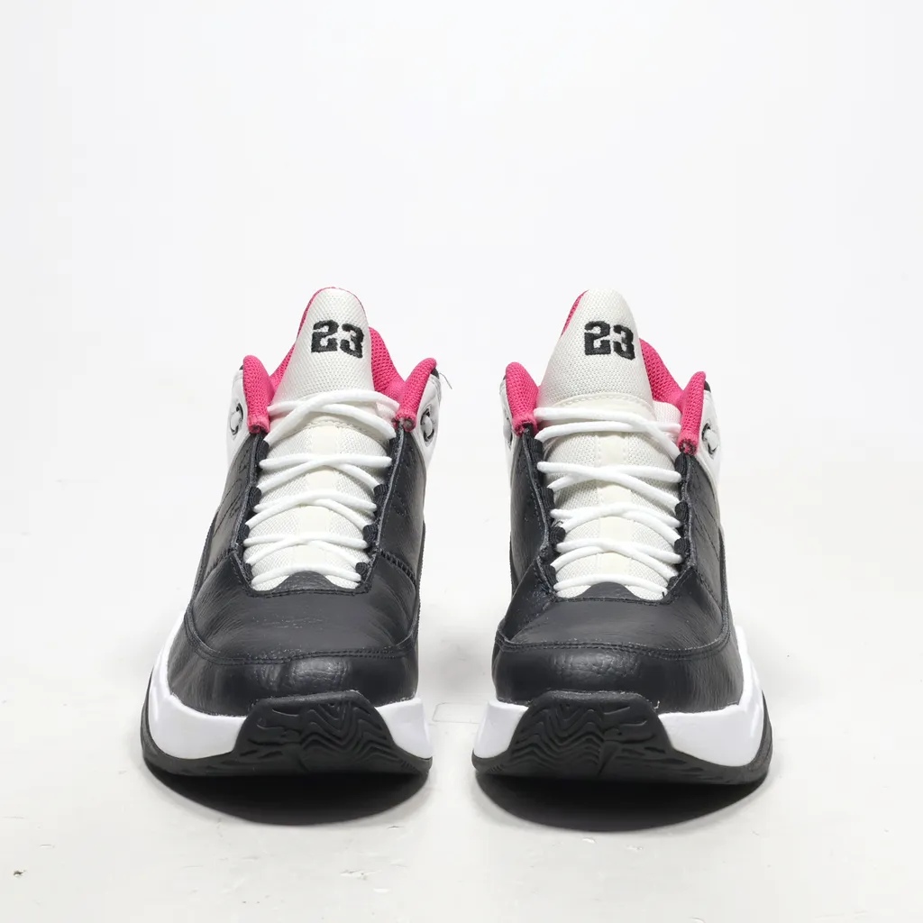 Air Jordan Max Aura 3 Sport Shoes Leather Black Color For Kids