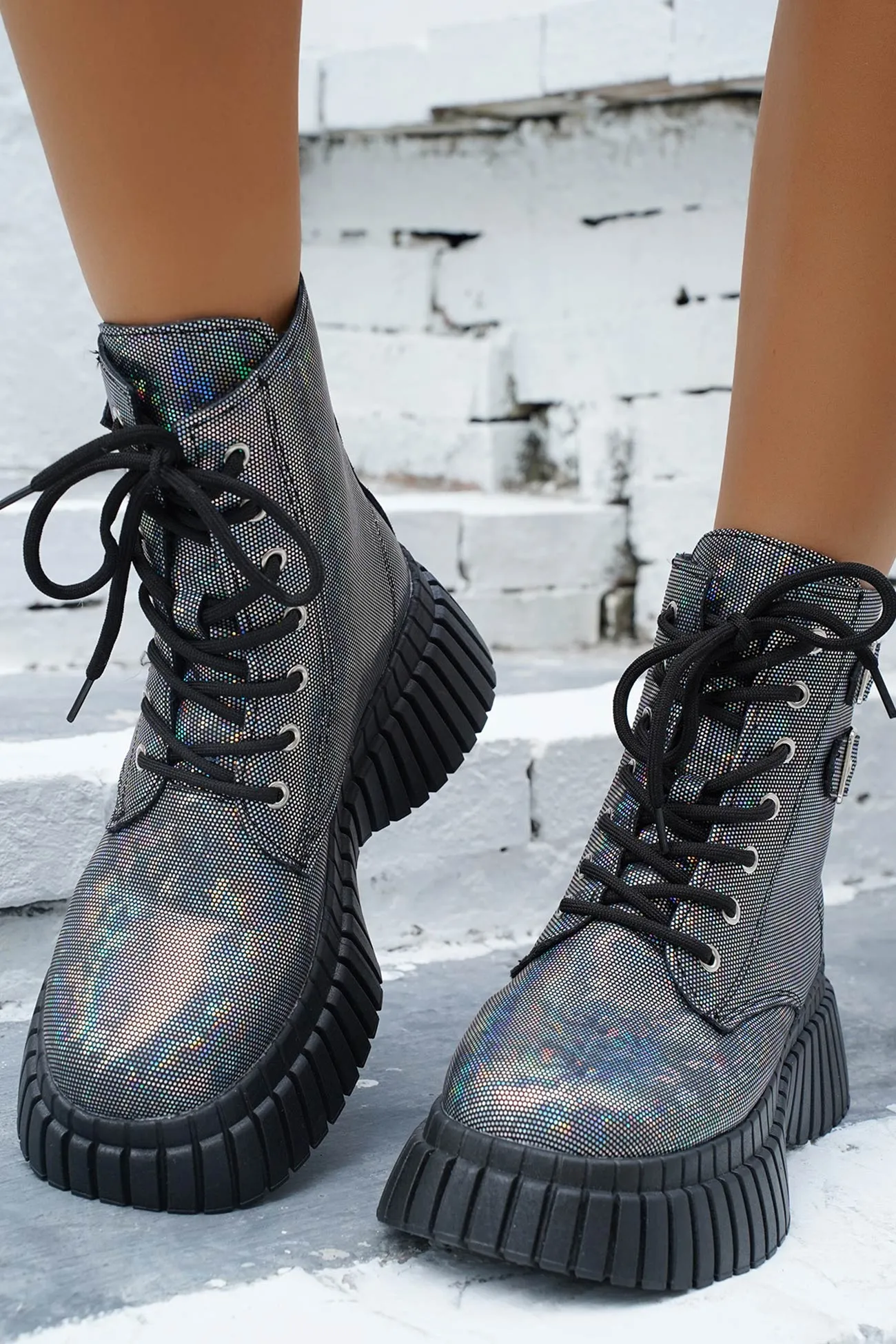 Amozae-Glossy Platform Martin Boots