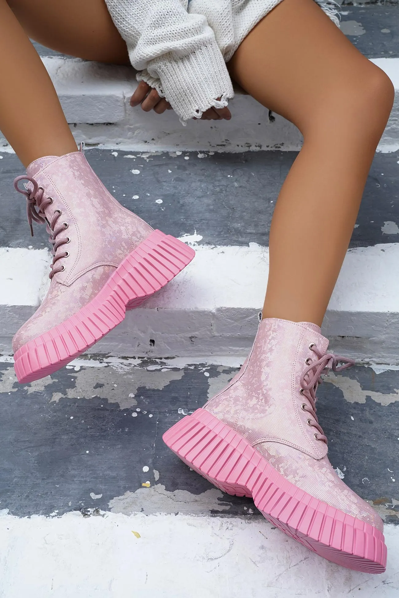 Amozae-Glossy Platform Martin Boots