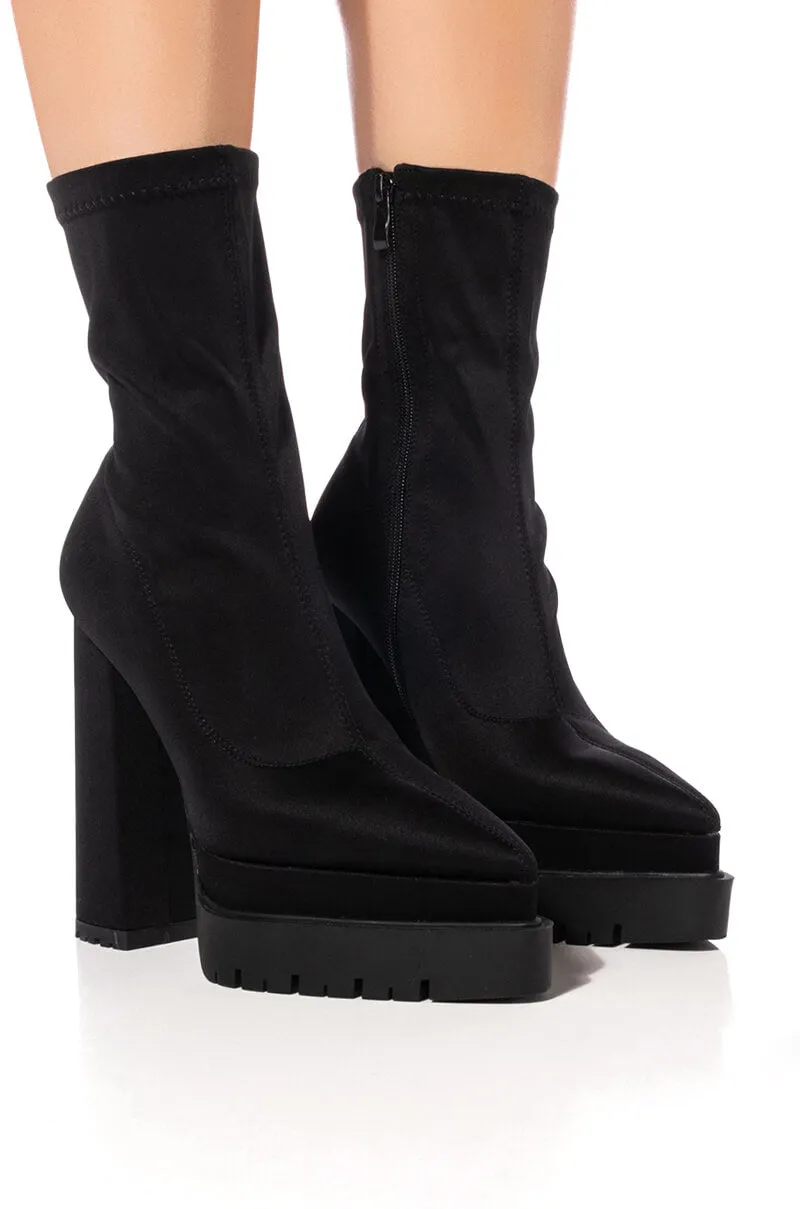 AZALEA WANG LEAH SLIP ON BLACK BOOTIE