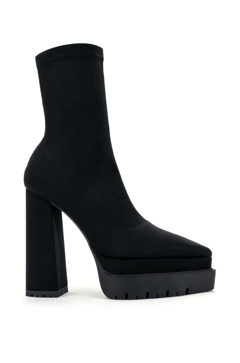AZALEA WANG LEAH SLIP ON BLACK BOOTIE