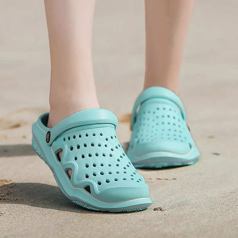 Clogs Summer Shoes Men Slippers Breathable shoes Casual Beach Sandals