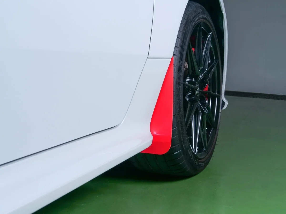 CUSCO 1C7 850 FR Sport Mud Flap Red for TOYOTA GR Yaris (GXPA16)