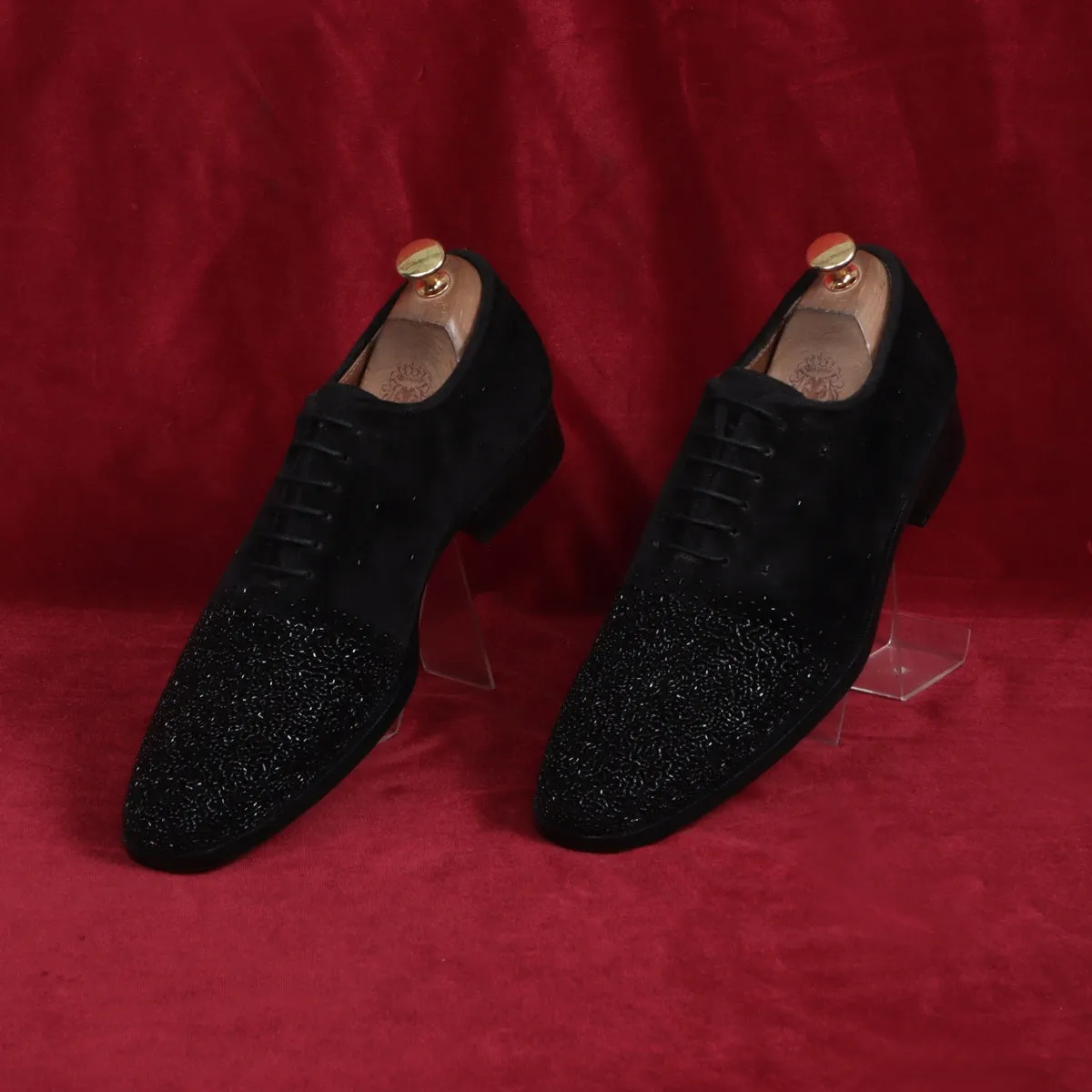 Formal Shoes In Black Velvet With Beads Hand Embroidery Embellishments For Men's