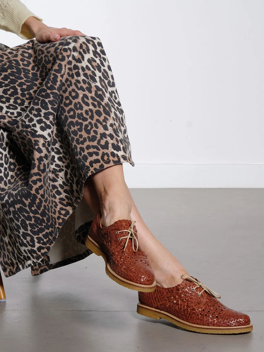 Hand-braided Lace-up Shoes