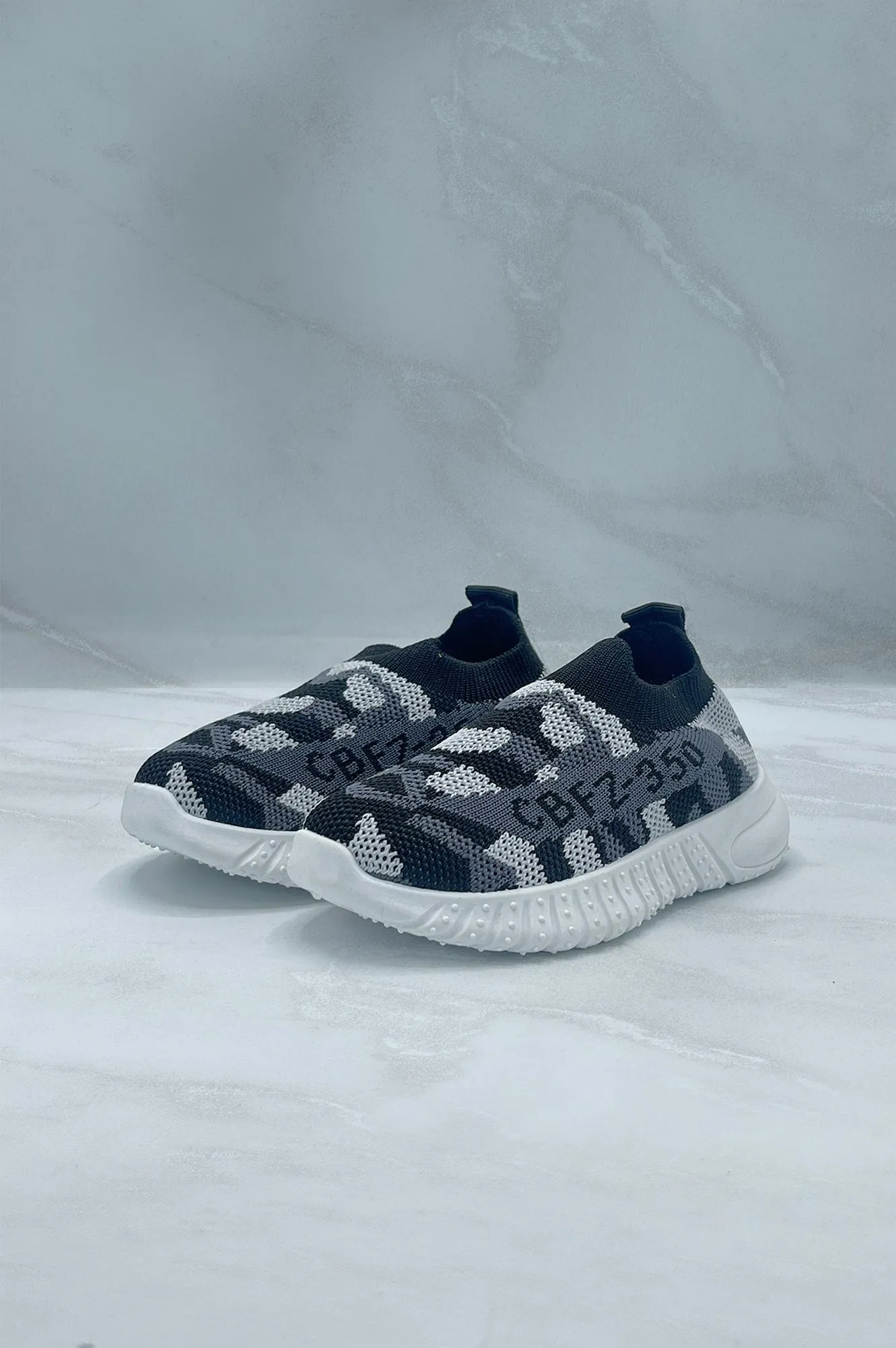 Kids Color Block Breathable Slip-on Sneakers- FDs