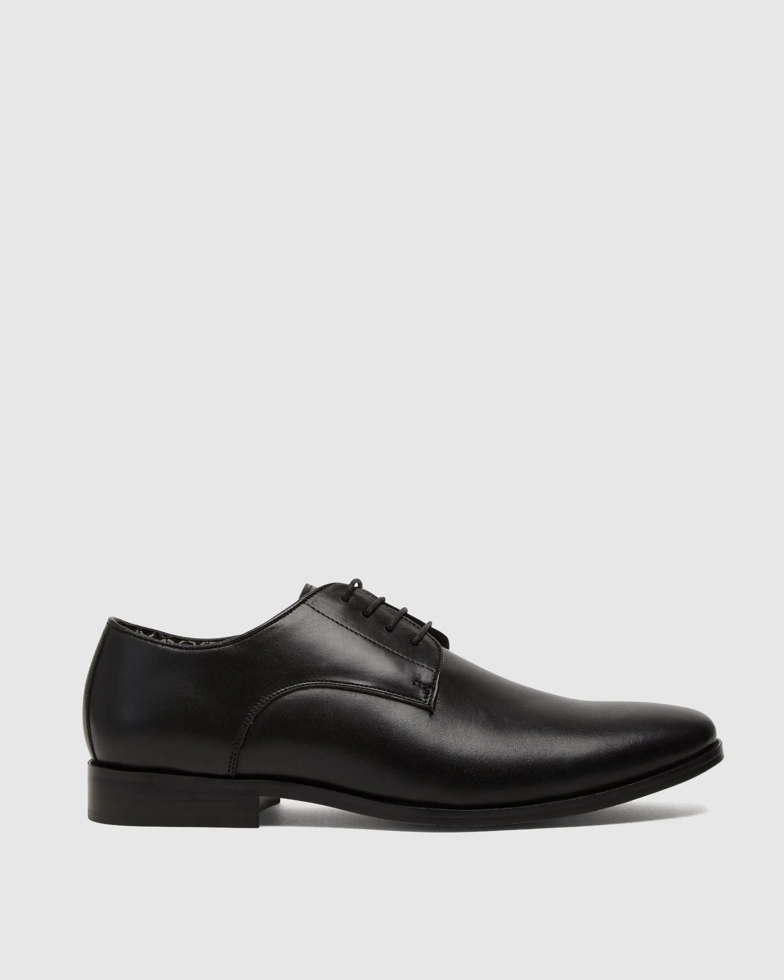 Larry Leather Derby Shoe