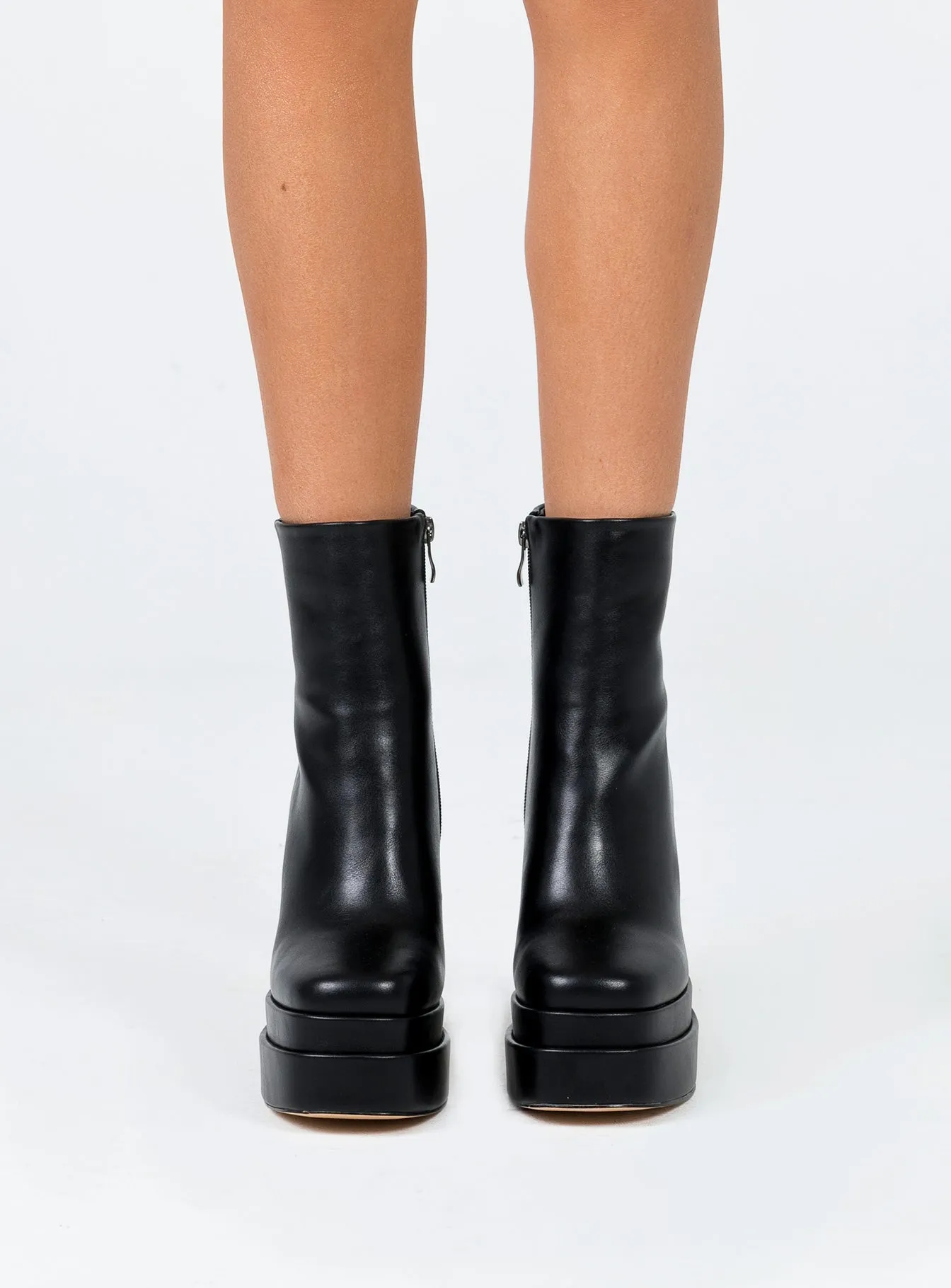 Last Time Boots Black
