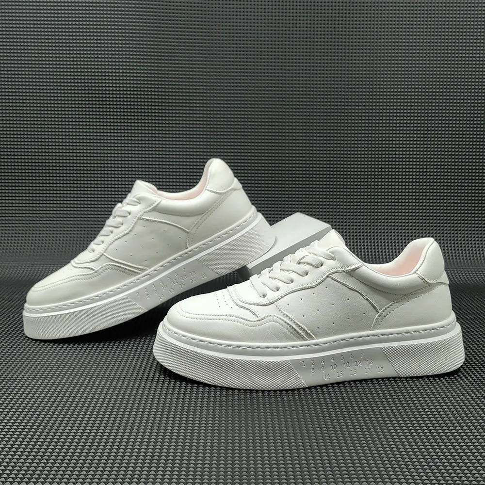 Men Minimalist Breathable Leather Flat Casual Sneakers