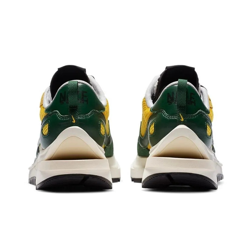 Nike x Sacai Vaporwaffle Tour Yellow Gorge Green