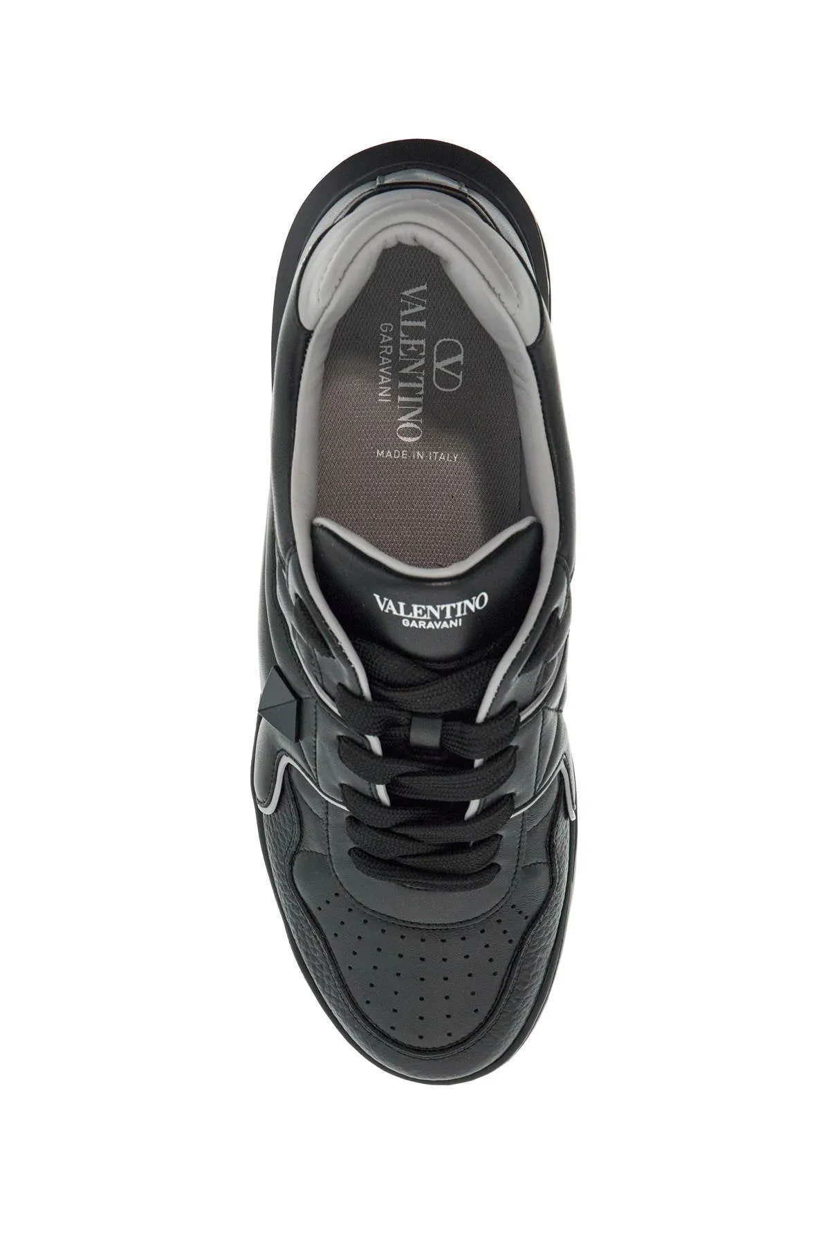 One Stud Low-Top Sneakers