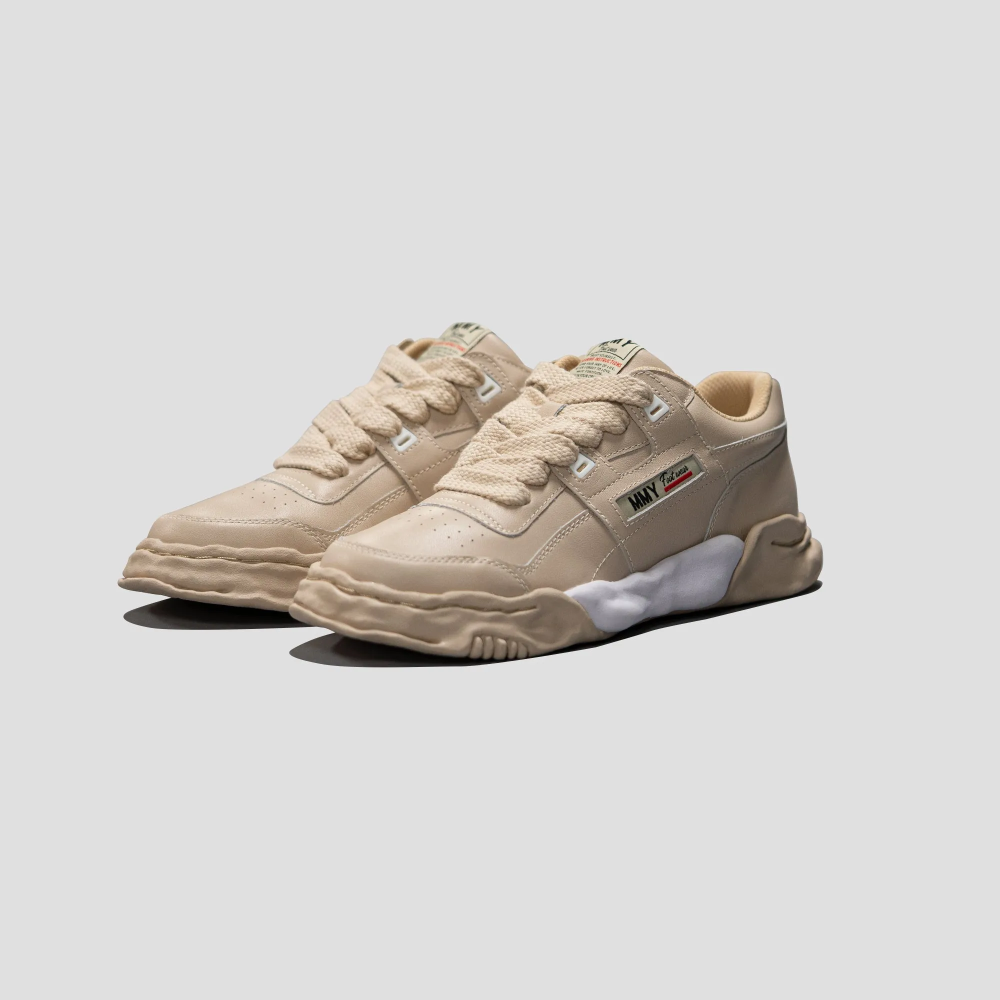 PARKER LOW TOP SNEAKER - BEIGE