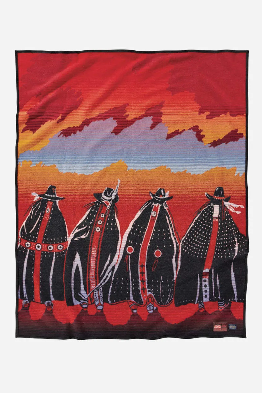 Pendleton Woolen Mills Legendary Collection Jacquard Robe in Rodeo Sisters