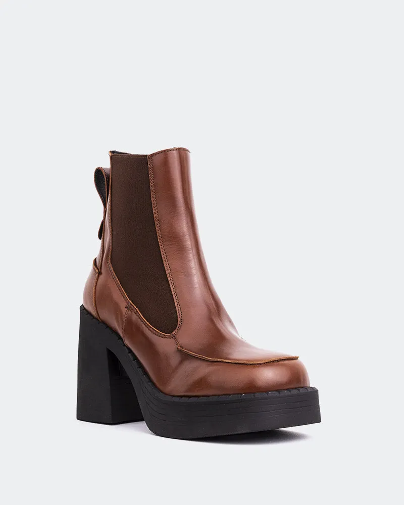 Pepas Chestnut Leather