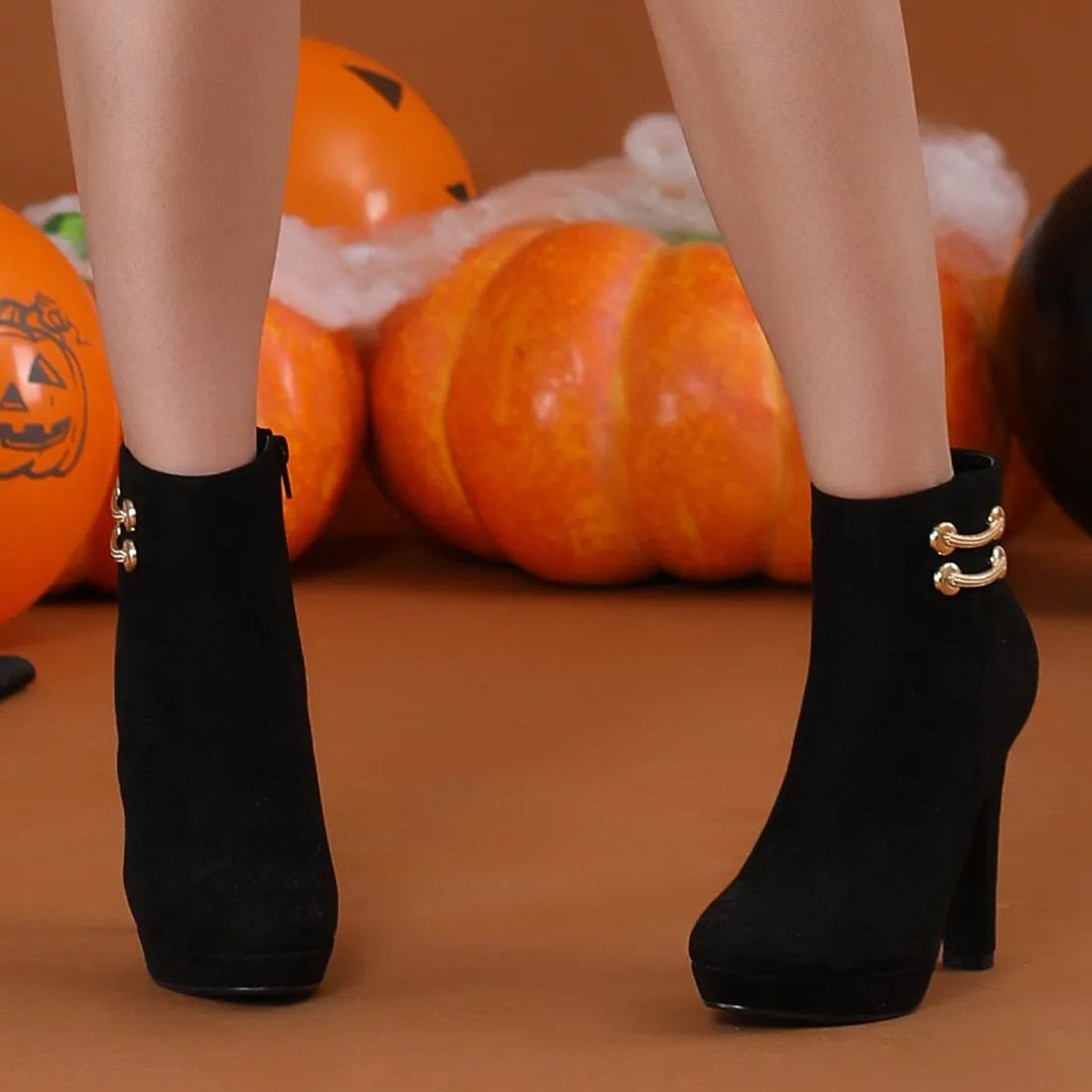 Round Toe Chunky High Heel Platform Ankle Boots