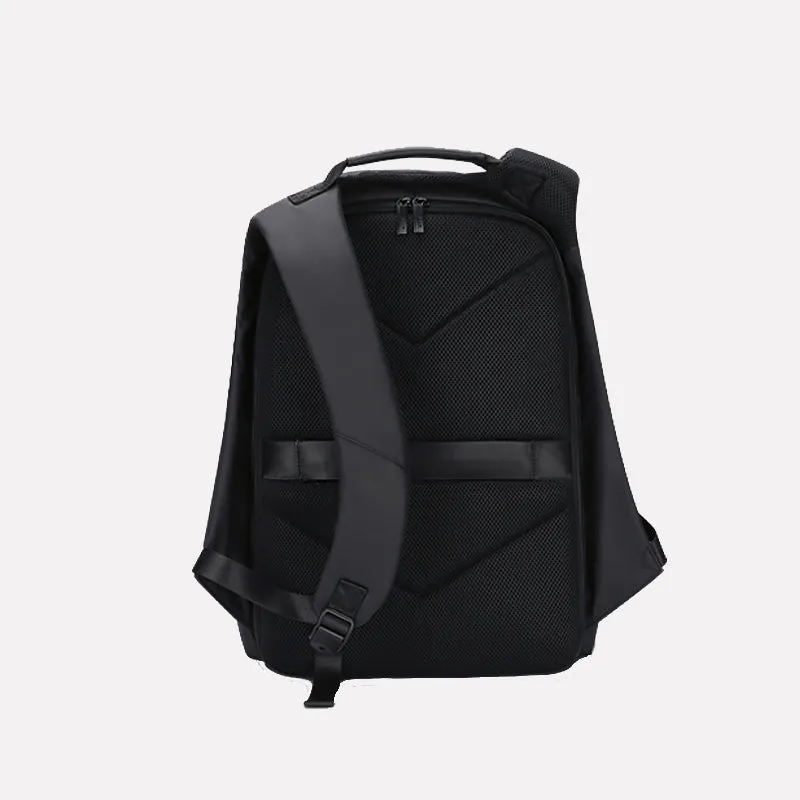 The Grandmaster Premium Backpack 17"