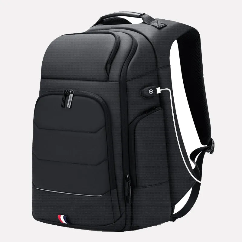The Grandmaster Premium Backpack 17"