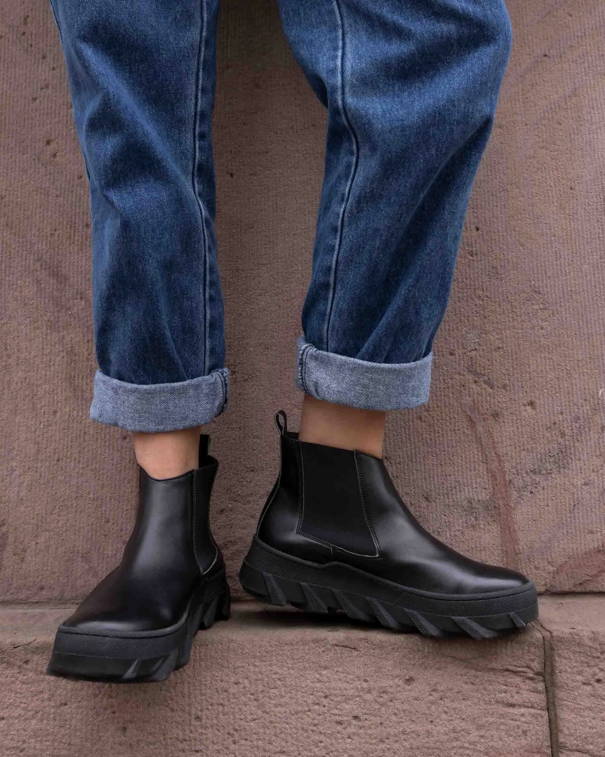 Tiger Chelsea black women's Chelsea boots