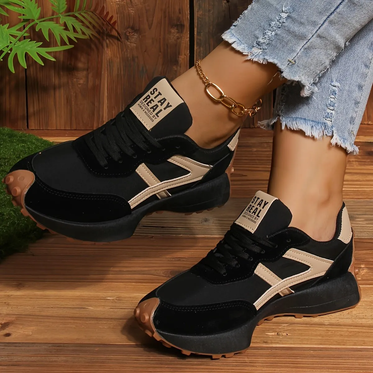 Women's Top Comfort Shoes - Breathable, Cushioned, Soft Lace-Up Design